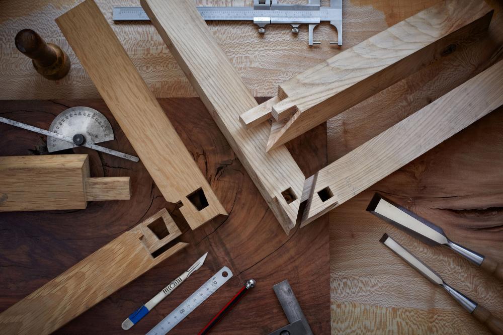 Outils de menuiserie